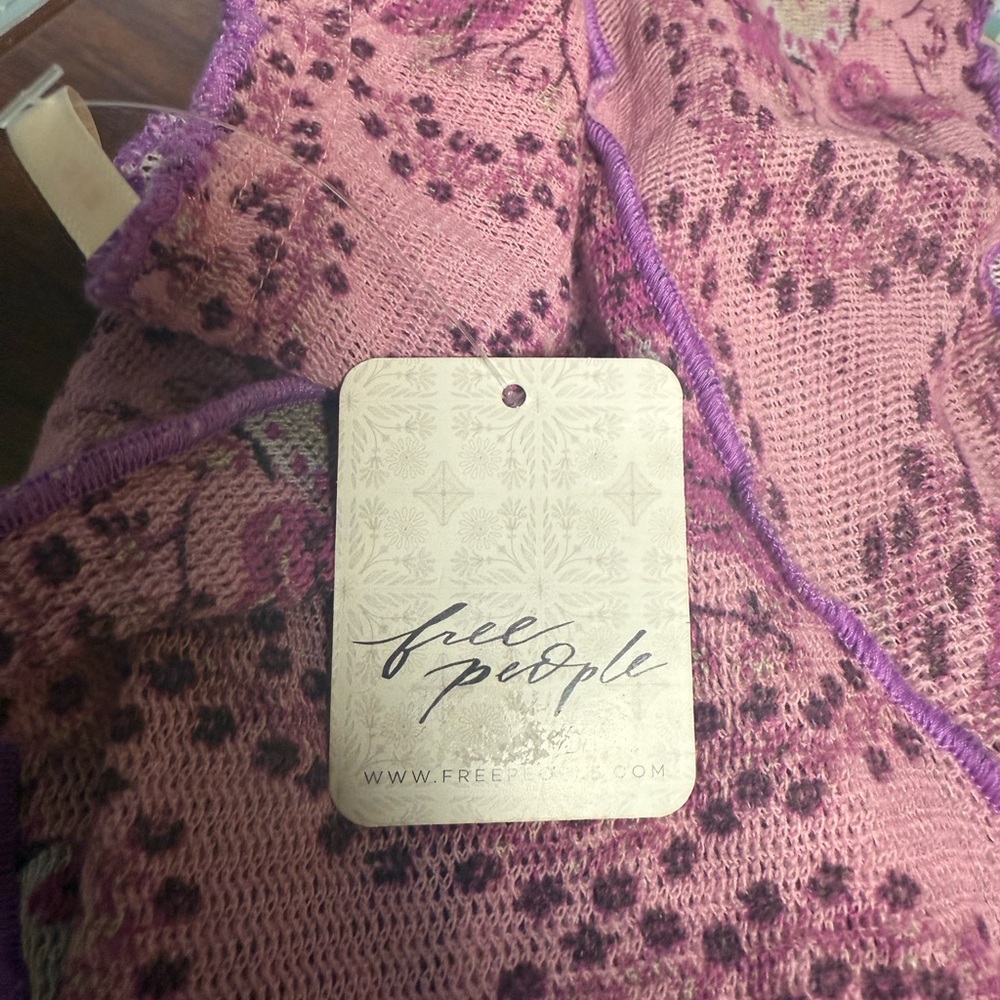 New! Free People oh my baby Tee lilac combo - Picture 9 of 11